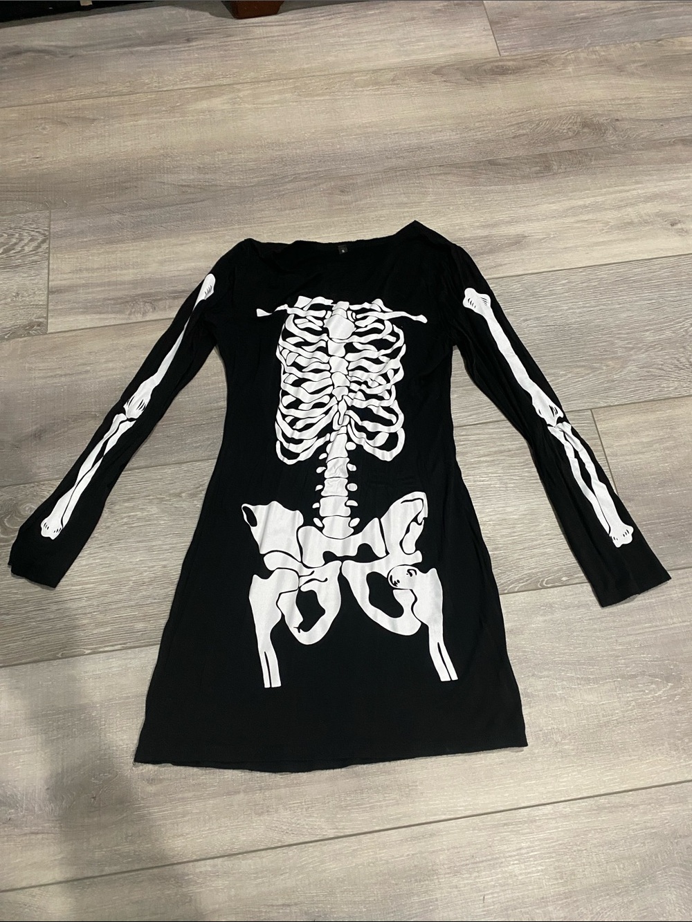 Black Skeleton Print Long Sleeve Dress